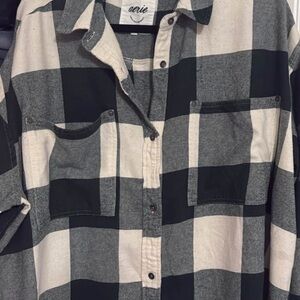 Aerie Men's Black and White Plaid Shirt